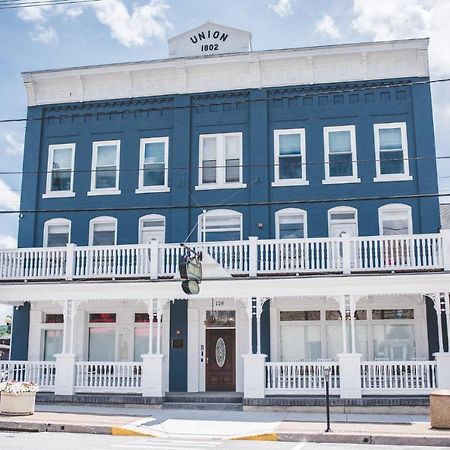 The Union Hotel Everett Exterior photo